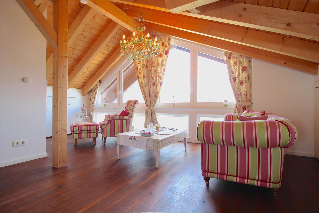 Himmelschloesschen & Chalet Rose Garmisch-Partenkirchen Buitenkant foto